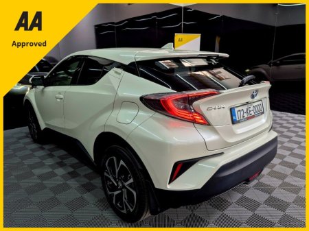 2017 Toyota C-HR - photo 16