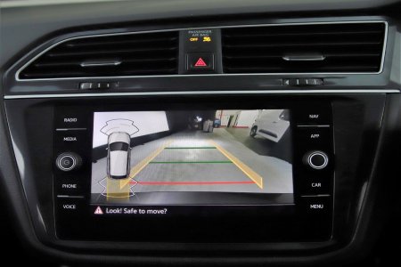 2024 Volkswagen Tiguan - photo 22