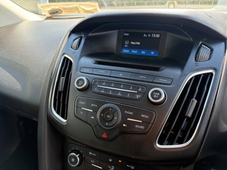 2017 Ford Focus - photo 10