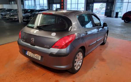 2010 Peugeot 308 - photo 3