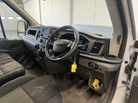2022 Ford Transit - photo 3