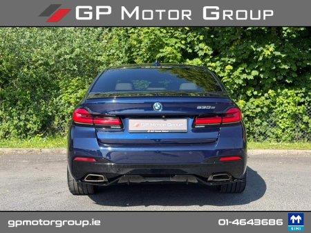 2022 BMW 5-Series - photo 11