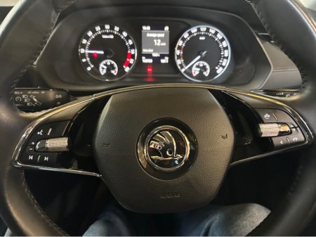 2023 Skoda Octavia - photo 8