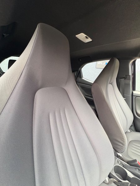 2020 Toyota Yaris - photo 5