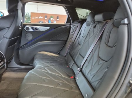 2026 BMW XM - photo 10