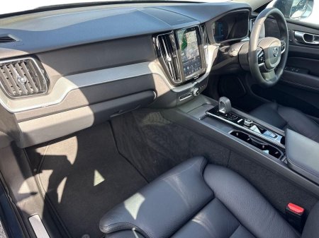 2023 Volvo XC60 - photo 2