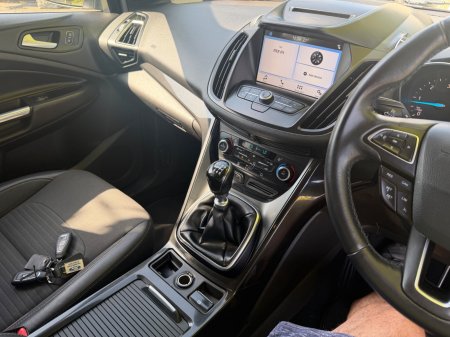 2019 Ford Kuga - photo 10
