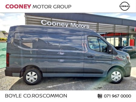 2027 Nissan Interstar - photo 5