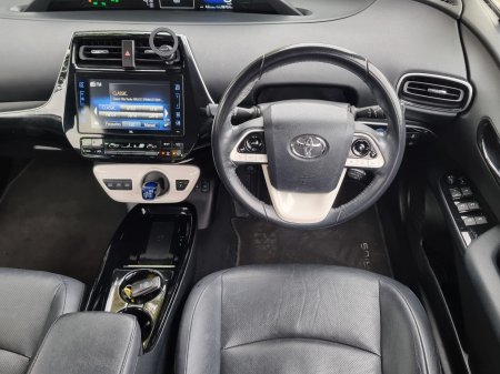 2017 Toyota Prius - photo 24