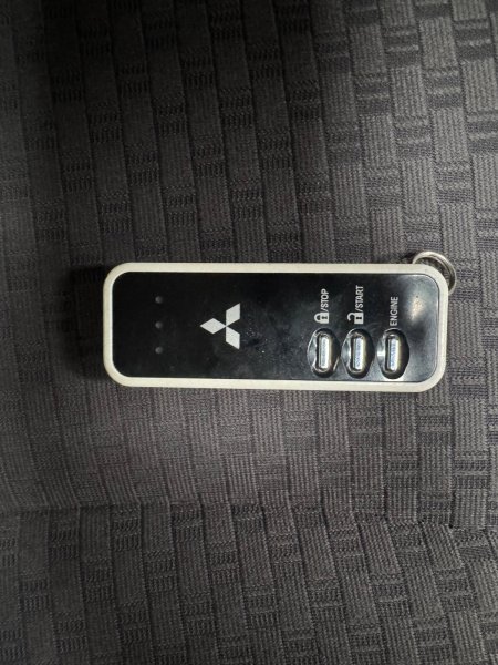 2017 Mitsubishi Mirage - photo 18