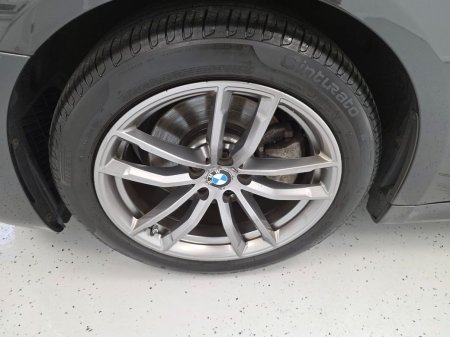 2018 BMW 5-Series - photo 7