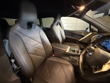 2023 BMW iX - photo 16