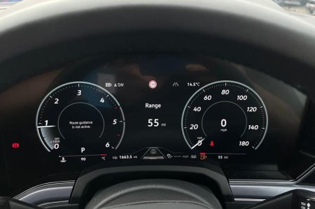 2026 Volkswagen Touareg - photo 13
