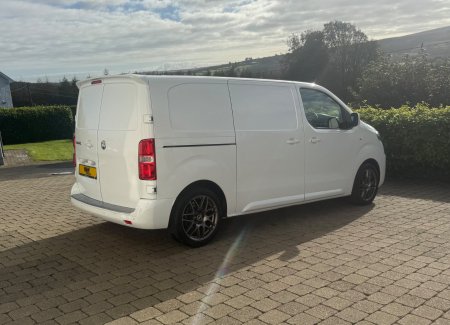 2019 Vauxhall Vivaro - photo 3