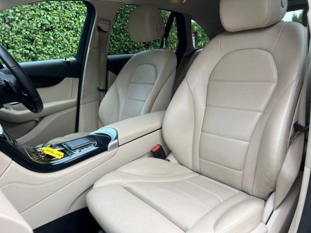 2020 Mercedes-Benz GLC - photo 6