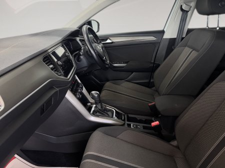 2022 Volkswagen T-Roc - photo 17