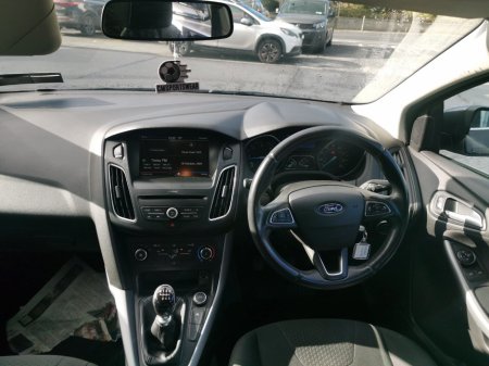 2016 Ford Focus - photo 11