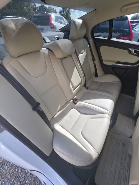 2016 Volvo S60 - photo 21