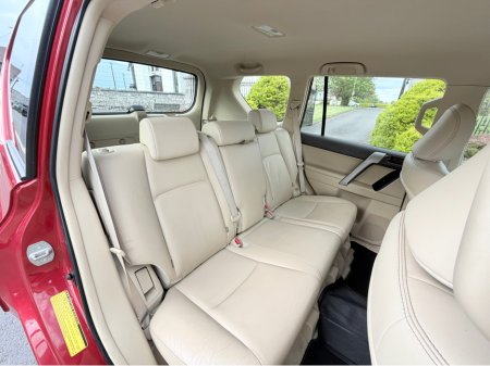 2017 Toyota Land Cruiser - photo 14