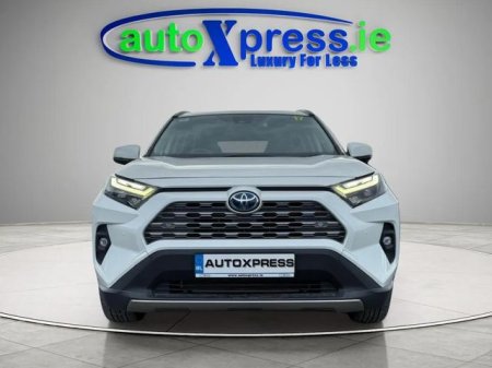2022 Toyota RAV4 - photo 3
