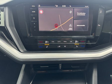 2019 Volkswagen Touareg - photo 7