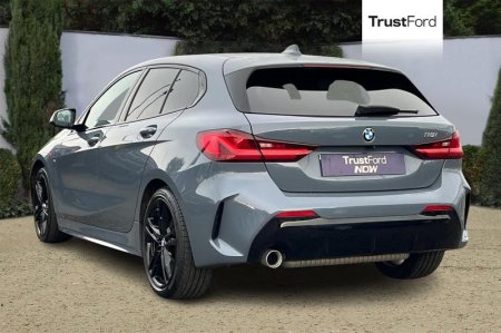 2022 BMW 1-Series - photo 2