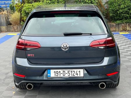 2019 Volkswagen Golf - photo 16