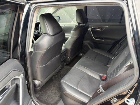 2021 Toyota RAV4 - photo 6