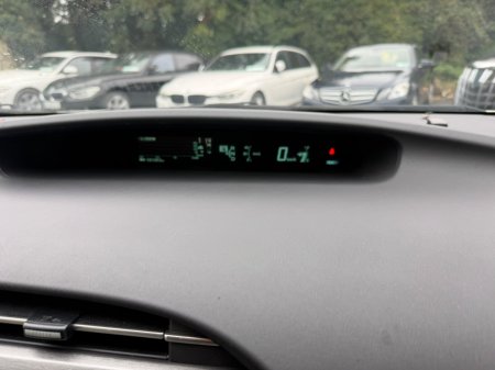 2015 Toyota Prius - photo 11