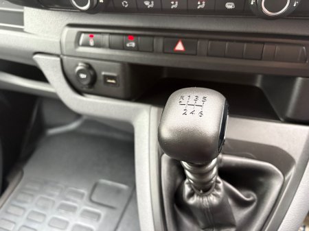 2021 Vauxhall Vivaro - photo 8