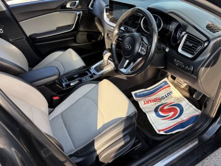 2021 Kia Ceed - photo 7