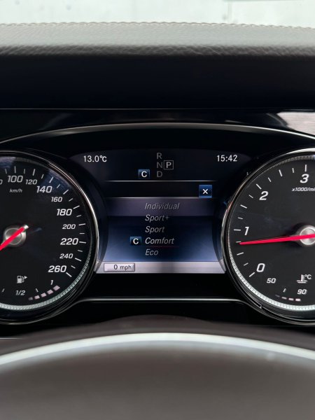 2018 Mercedes-Benz E-Class - photo 25