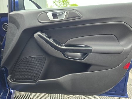 2017 Ford Fiesta - photo 20