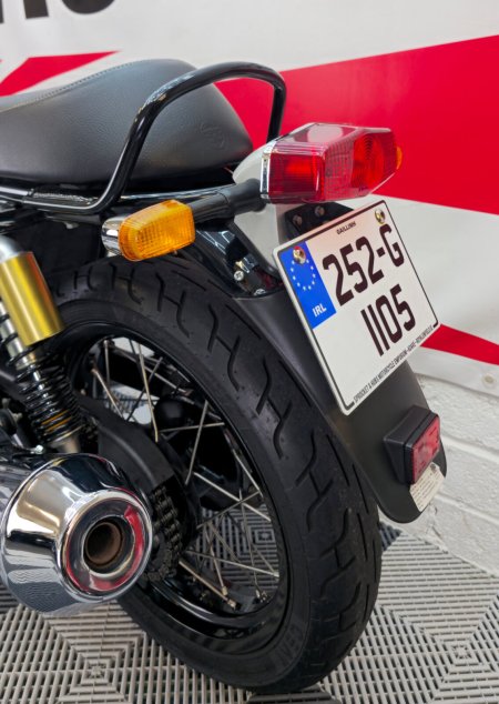 2025 ROYAL ENFIELD Interceptor 650 - photo 22