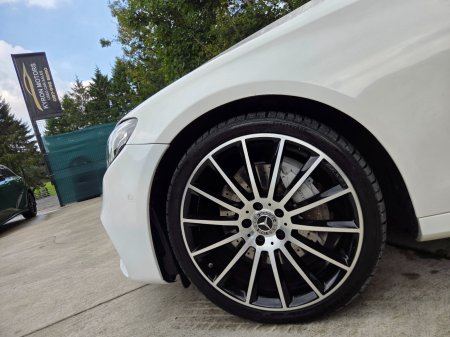 2017 Mercedes-Benz E-Class - photo 10