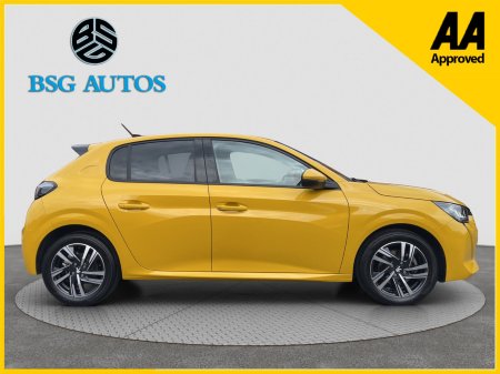 2021 Peugeot 208 - photo 9