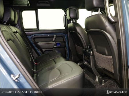 2025 Land Rover Defender - photo 26