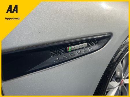 2016 Jaguar XF - photo 13
