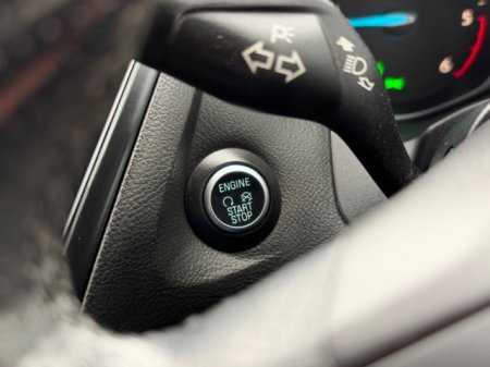 2017 Ford Focus - photo 17