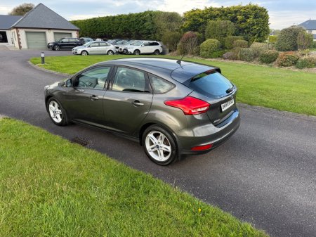 2017 Ford Focus - photo 3
