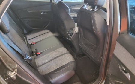 2018 Peugeot 3008 - photo 10