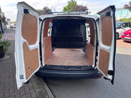 2021 Volkswagen Caddy - photo 31