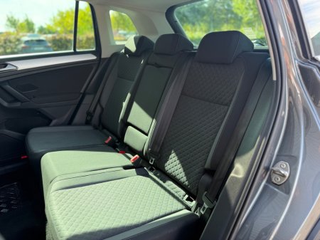 2018 Volkswagen Tiguan - photo 23