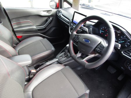 2021 Ford Fiesta - photo 8