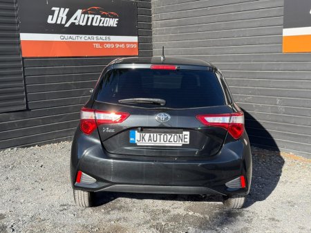 2017 Toyota Yaris - photo 5
