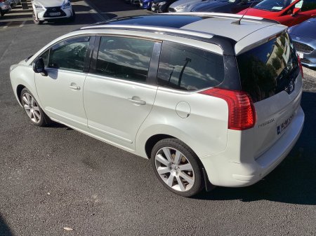 2014 Peugeot 5008 - photo 5