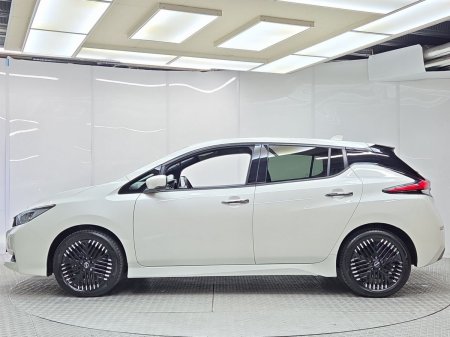 2024 Nissan Leaf - photo 5