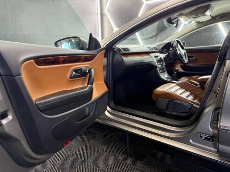 2011 Volkswagen CC - photo 17
