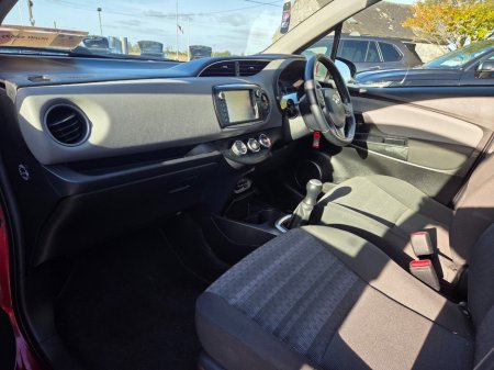 2017 Toyota Yaris - photo 8