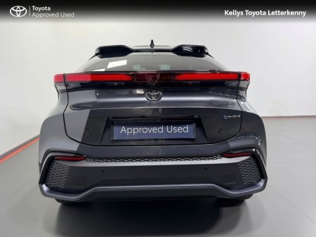 2025 Toyota C-HR - photo 4